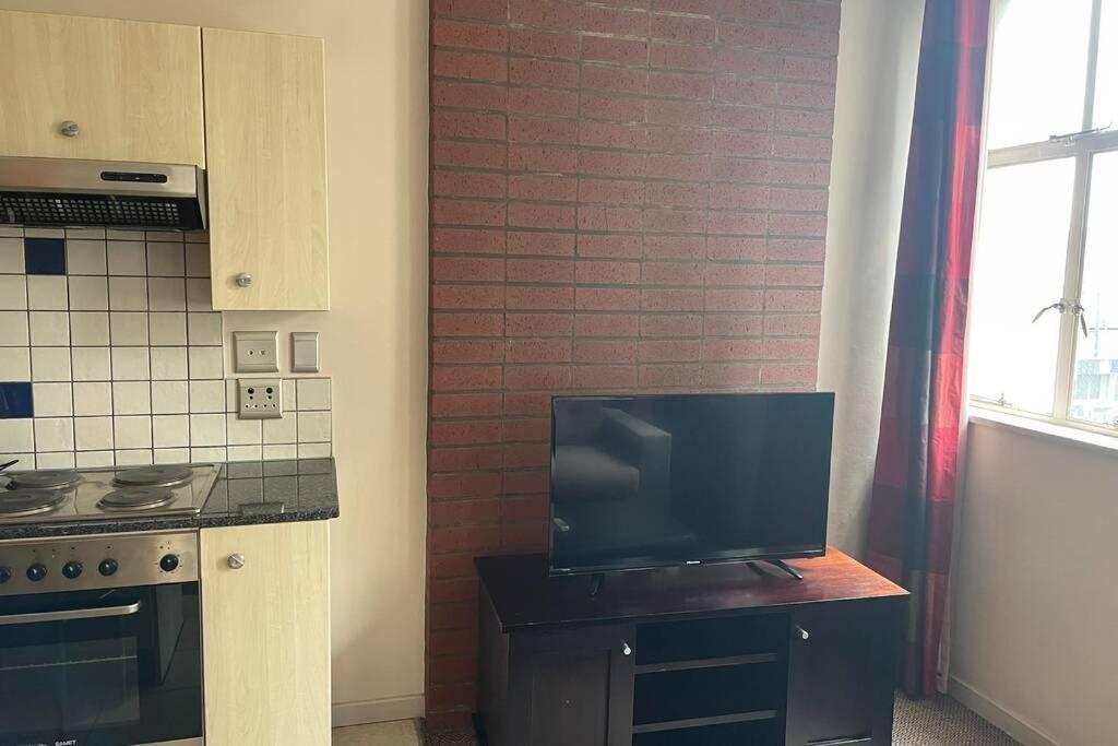 Cool & Easy Flat In The Heart Of Marshalltown Johannesburg Exterior photo